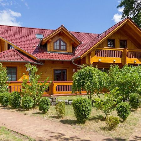 Hotel & Restaurant Wilder Eber Eberswalde-Finow Exterior foto